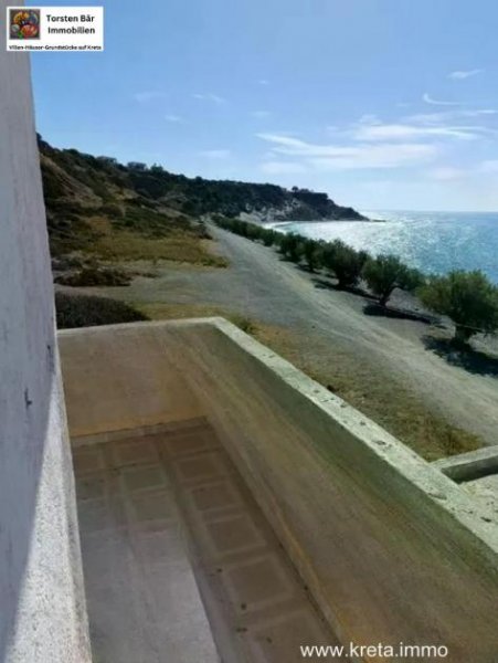 Tsoutsoura Kreta Tsoutsoura: renovierungsb. Apartmenthaus direkt am Meer Haus kaufen